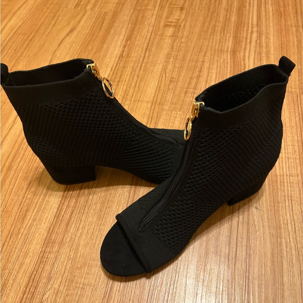 Black size 8 Knit‎ Ankle Boots with Gold Zipper Goth Casual Y2K E-girl